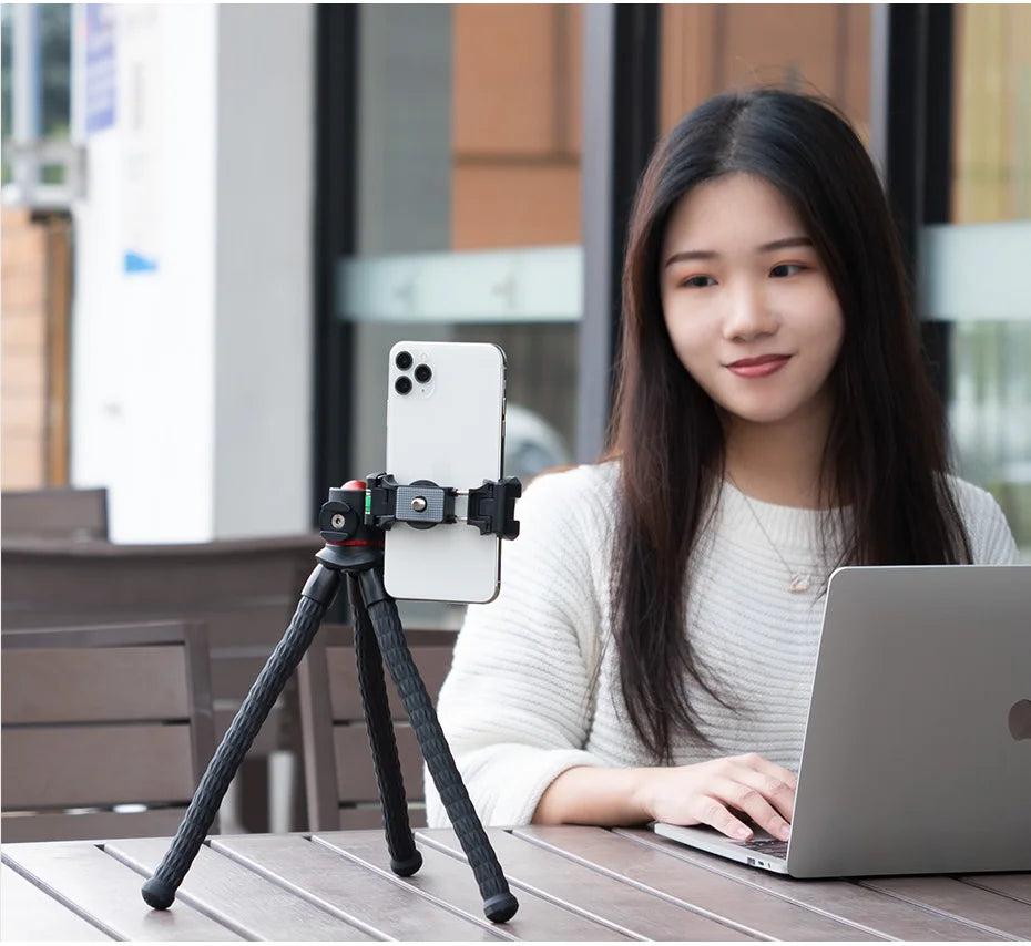 Ulanzi MT-33 Flexible Octopus Tripod for Phone Camera DSLR 2in1 Design Tripod With Phone Holder Side Cold Shoe 1/4'' Screw