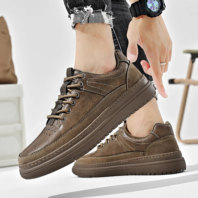 In Ready Stock Fashion Breathable New Shoes Casual Sneakers Genuine Leather Handmade Men Shoes Sneakers
