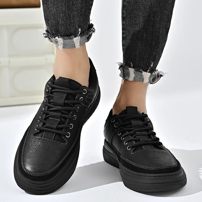 In Ready Stock Fashion Breathable New Shoes Casual Sneakers Genuine Leather Handmade Men Shoes Sneakers