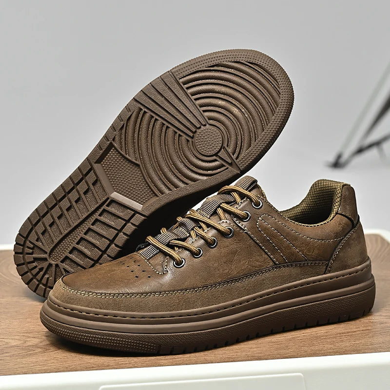 In Ready Stock Fashion Breathable New Shoes Casual Sneakers Genuine Leather Handmade Men Shoes Sneakers