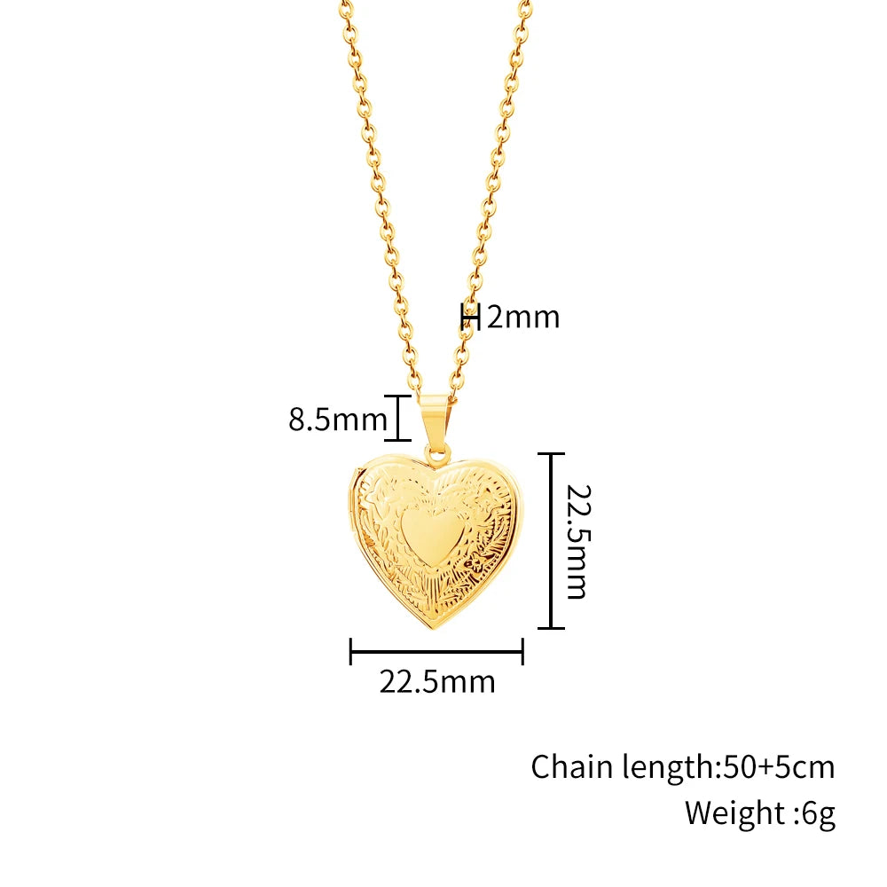 MaiLun 1pc Custom Photo Heart Locket Pendant Necklace Women Necklace Personalized Souvenir Gift - You Offer