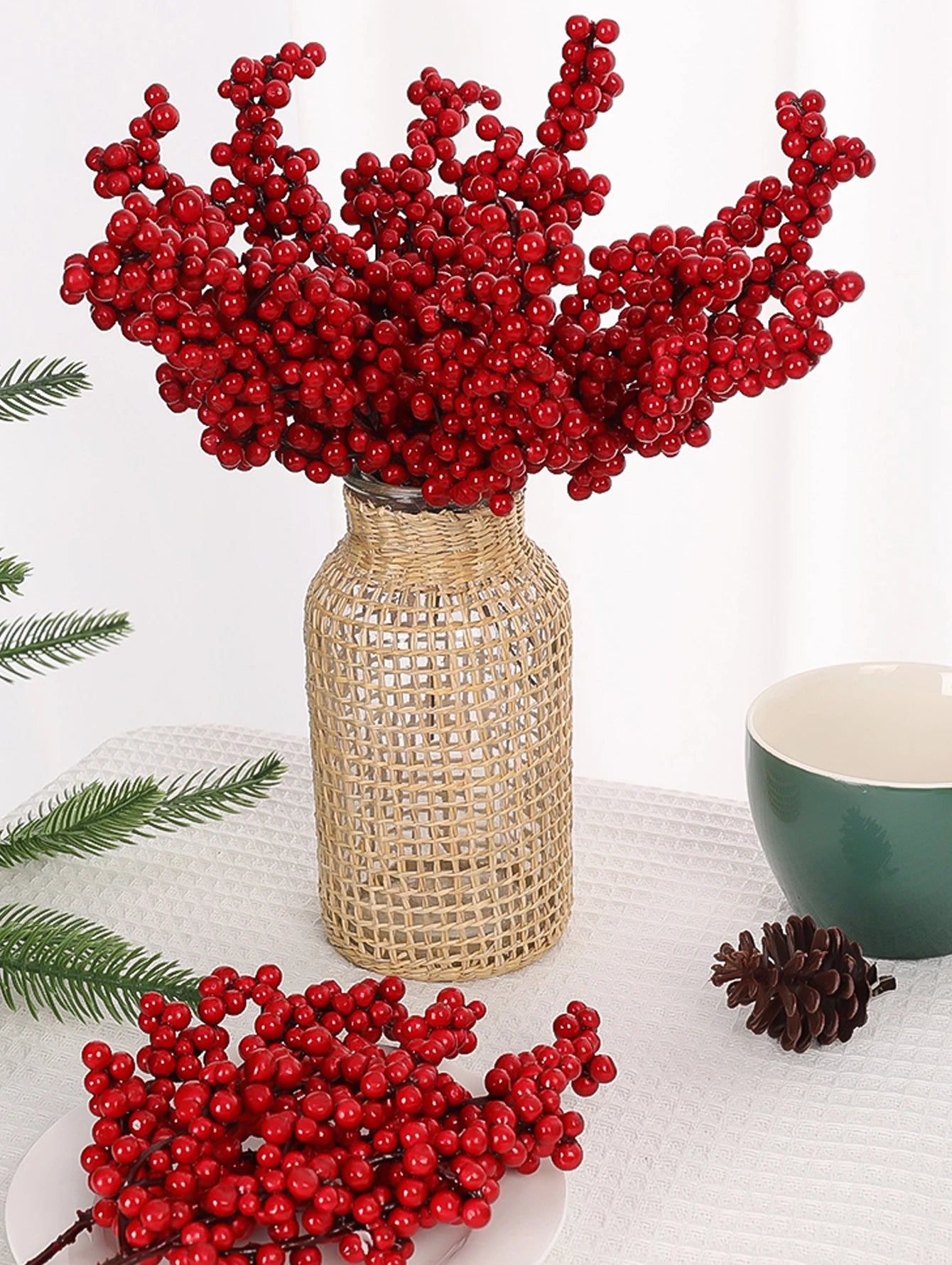 Berry Artificial Flower Fruit Red Berry Simulation Cherry Stamen Berries for Home Christmas Decoration DIY Gift Wreath Wholesale
