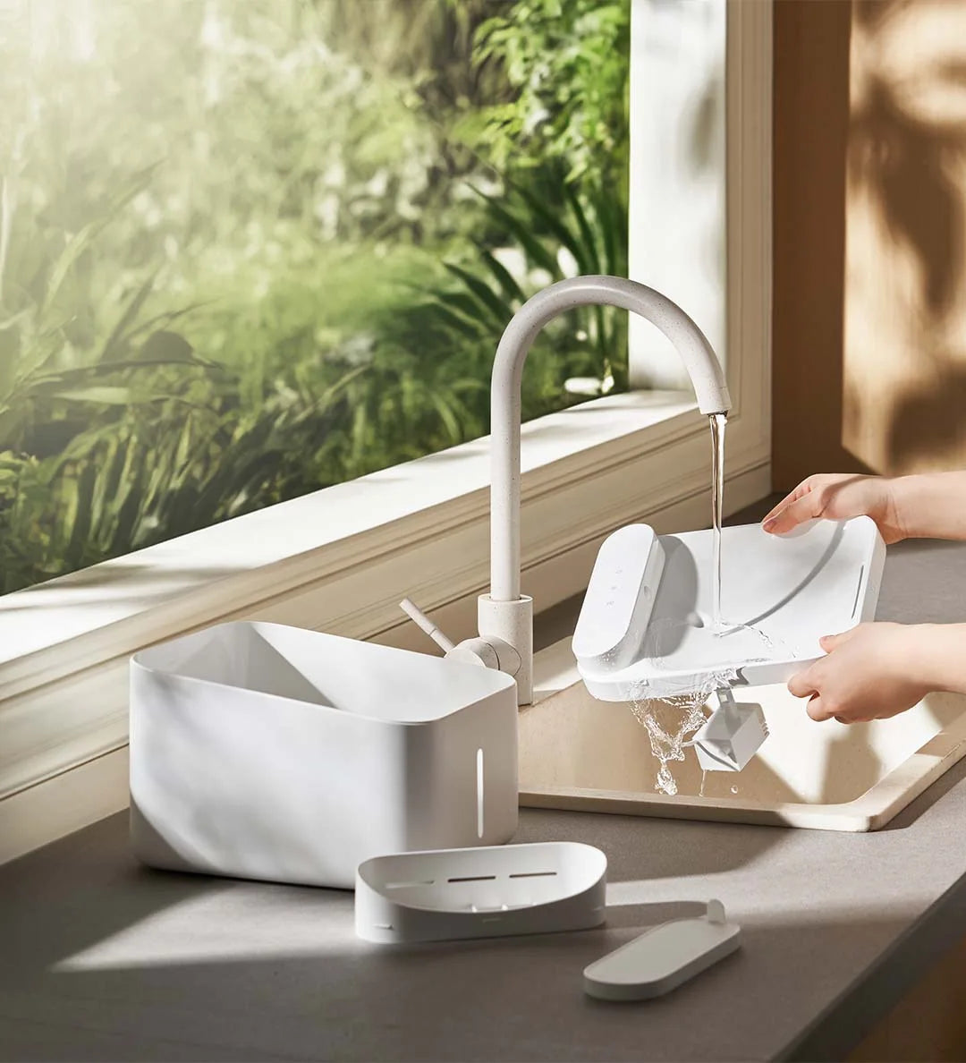 Xiaomi Mijia Smart Pet Drinking Fountain 2 3L Capacity Wireless Water Pump Automatic Sensing Cats and Dogs Long Battery Life