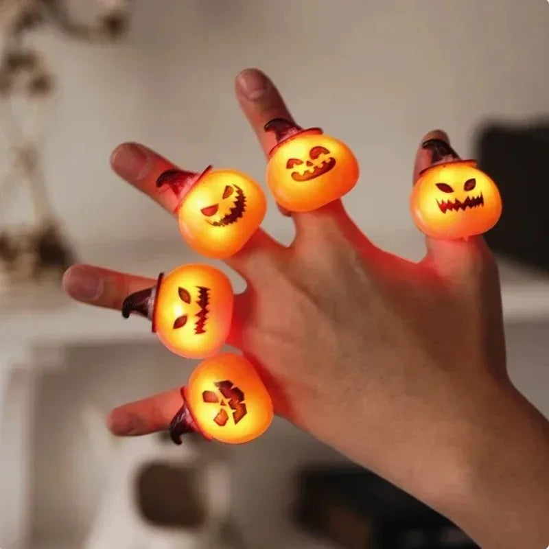 Christmas LED Flashing Ring Halloween Glow Finger Light Kids Party Toy Gift Light Up Finger Lamp Fun Glow in Dark Accessory
