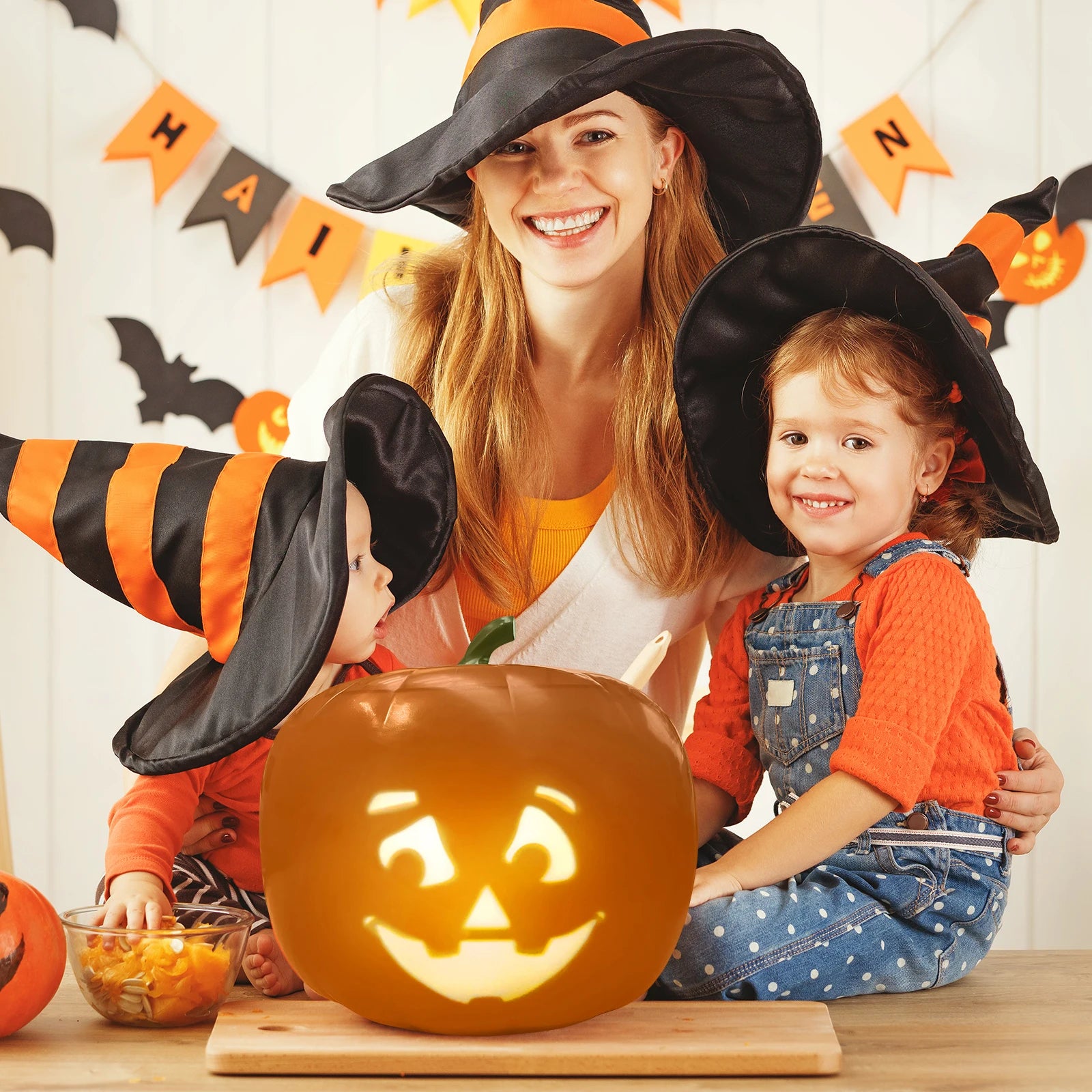 Funny Halloween Pumpkin Flash Talking Singing Animated LED Pumpkin Lamp Projection Lamp Projector Inside for Home Party Decor