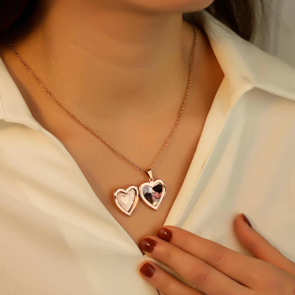 MaiLun 1pc Custom Photo Heart Locket Pendant Necklace Women Necklace Personalized Souvenir Gift - You Offer