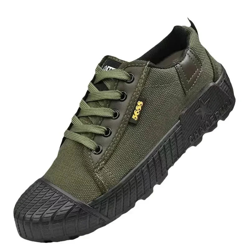 Mens Canvas Shoes Outdoor Breathable Work Shoes Non Slip Casual Sneakers for Male Soft Sole Walking Flats Zapatos Casuales