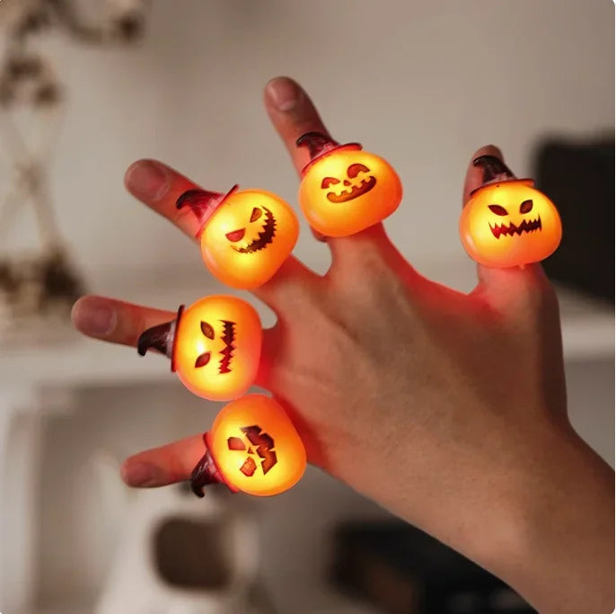 Christmas LED Flashing Ring Halloween Glow Finger Light Kids Party Toy Gift Light Up Finger Lamp Fun Glow in Dark Accessory