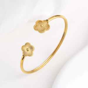 Simple Stainless Steel White Shell Five Leaf Flower Bangle Classic Clover Wrist Jewelry Luxury for Woman Party Jewelry Gift - You Offer
