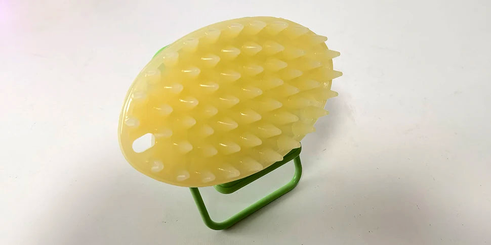 Dog Cat Massage Brush Combs Cleaner Puppy Hair Removal Slicker Brushes Wash Tools Soft Gentle Silicone Bristles