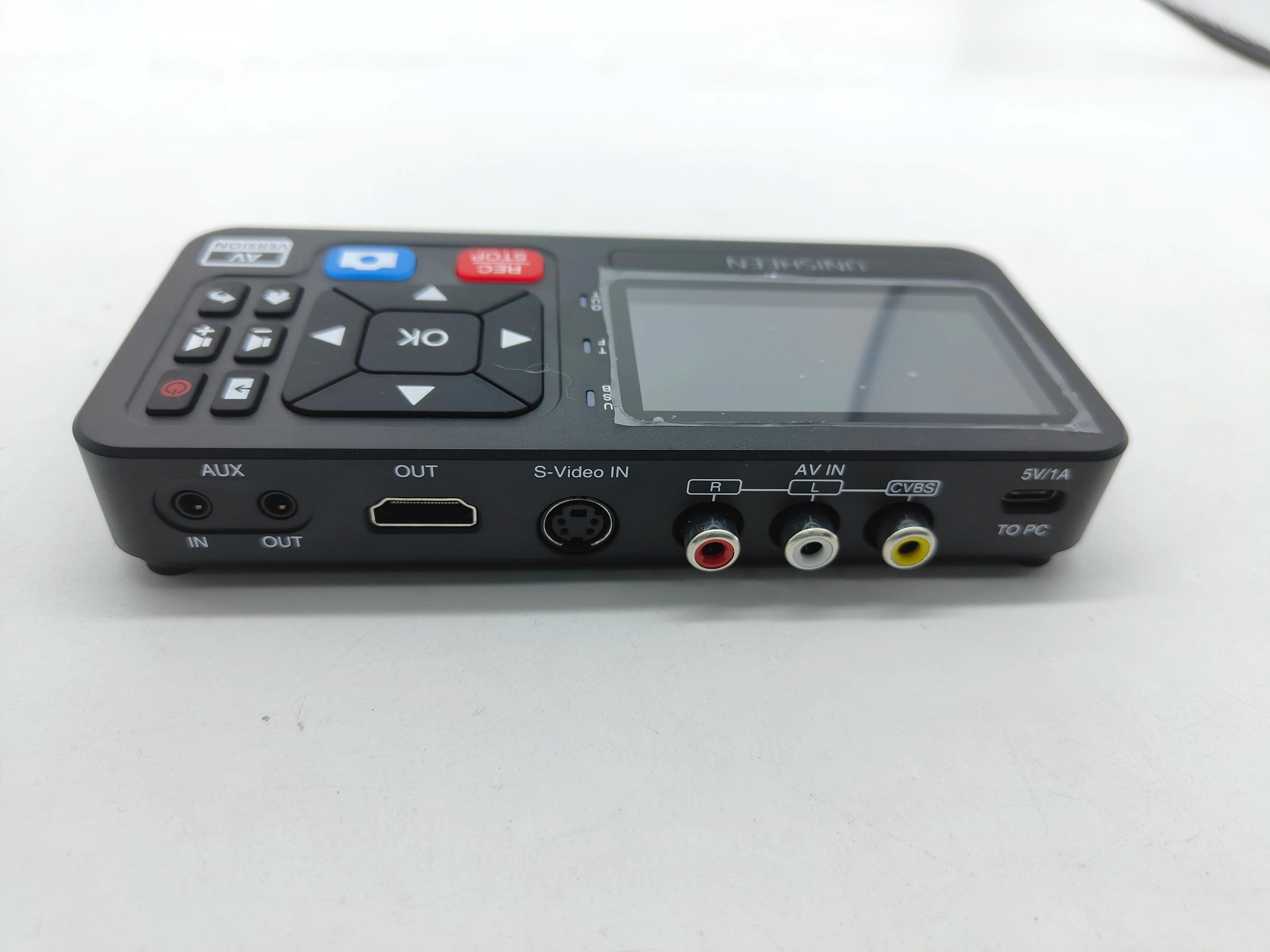 UNISHEEN Old Camcorder Converter Casette MP3 Reel Mini Small VHS Tape to Flash Digital Video Camera Recorder for TV with Monitor