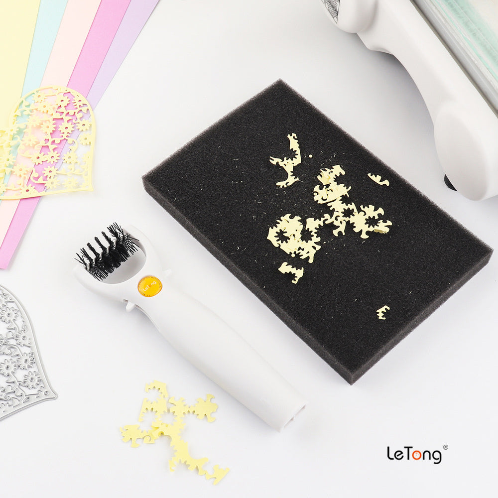 Letong 3-in-1 Die Brush Piercer Scraper Weeding Tools Easily Removing Excess Paper From Dies Must-Have Die Brush Tool With Foam Pad