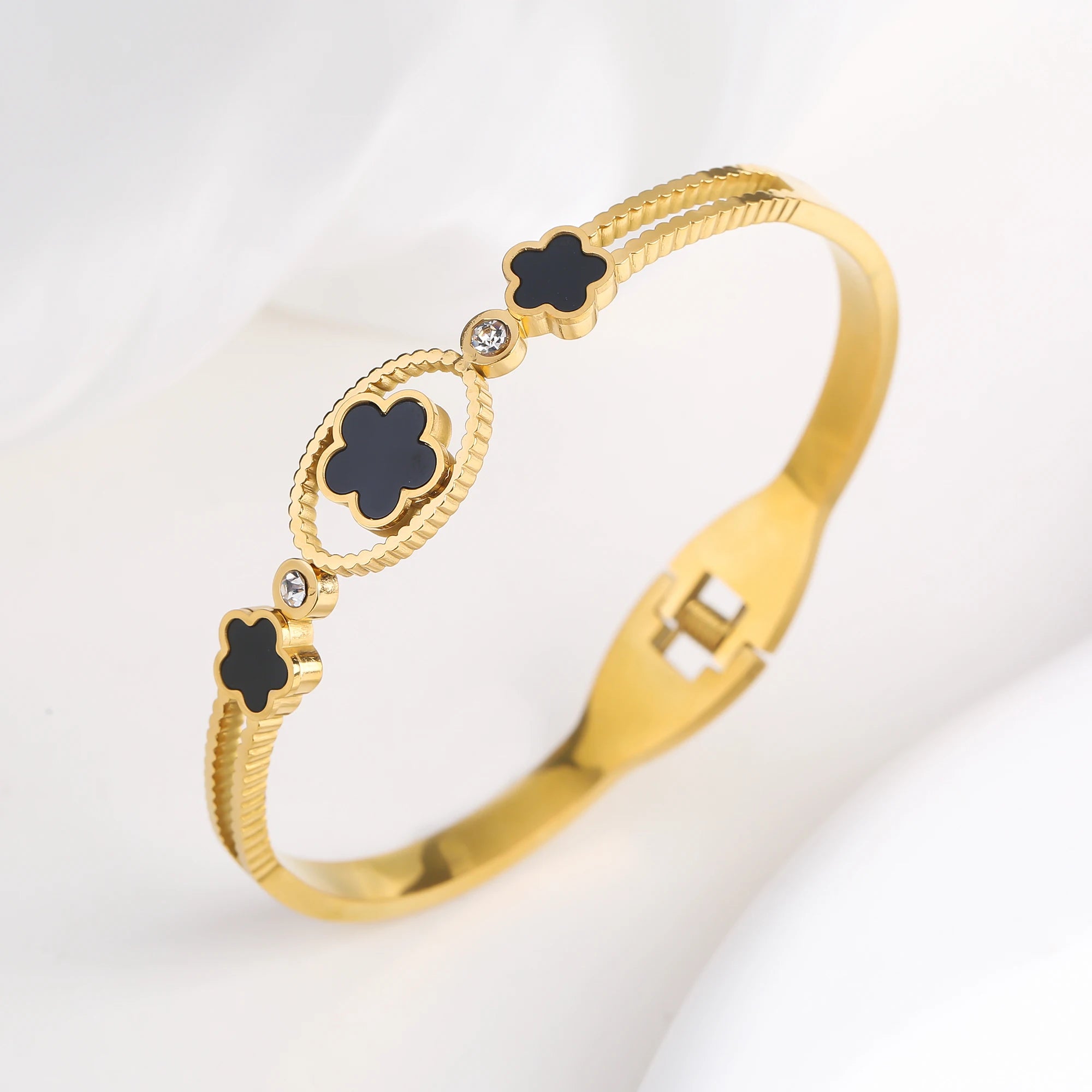 Simple Stainless Steel White Shell Five Leaf Flower Bangle Classic Clover Wrist Jewelry Luxury for Woman Party Jewelry Gift - You Offer