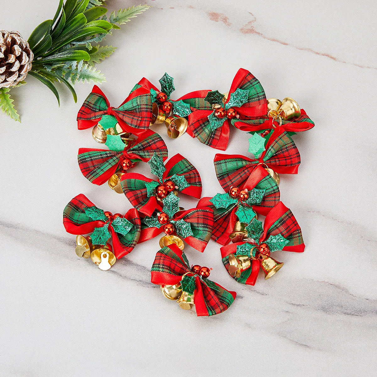 Christmas Mini Bowknot Jingle Bell Xmas Trees Hanging Pendant Small Bow with Bell Ornament DIY Party Gifts New Year Decorations