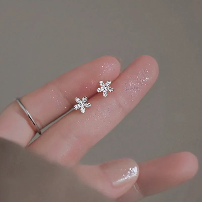 925 Silver Needle Mini Leaf Flower Earrings Children's Student Earrings Classic Simple Jewelry - You Offer