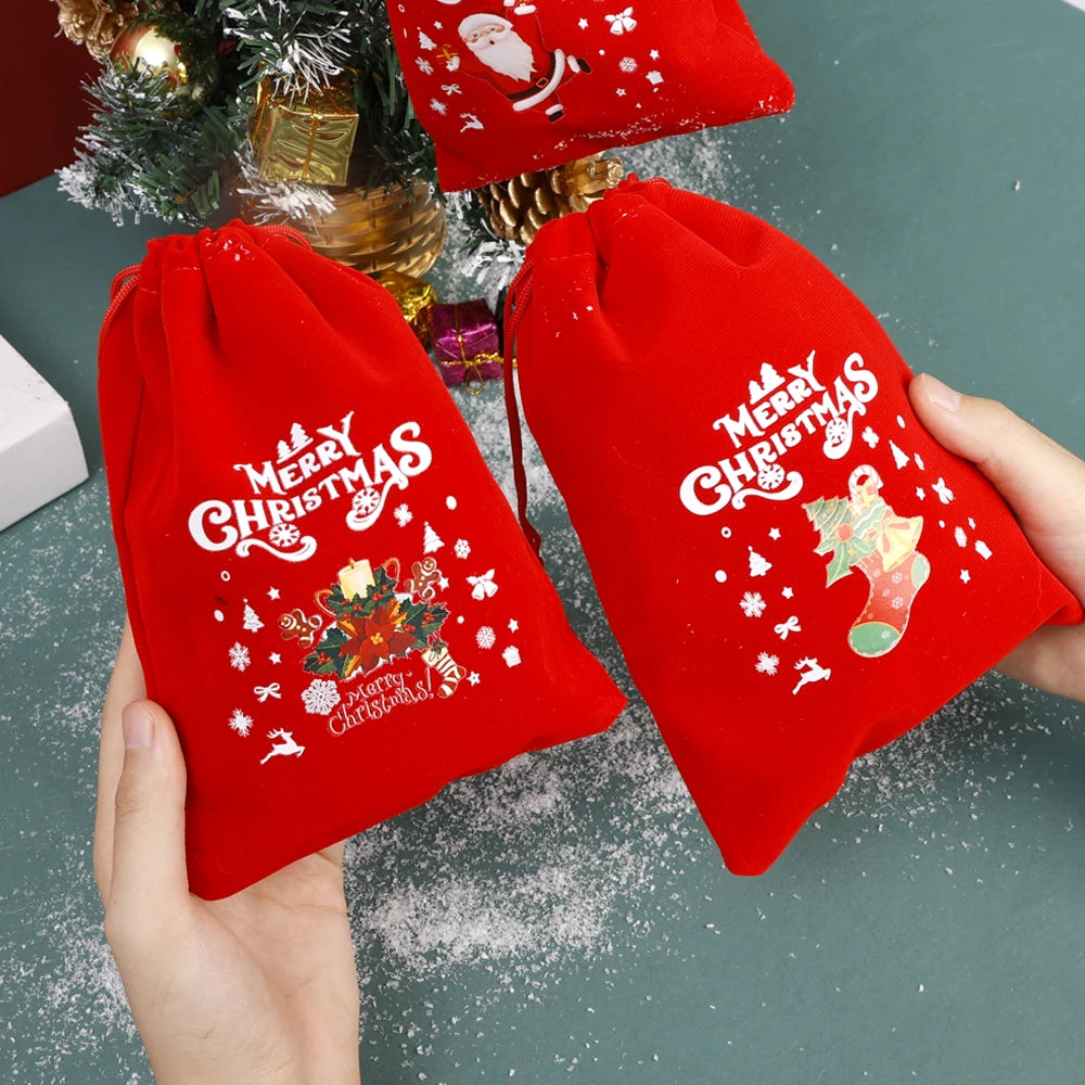 Christmas Drawstring Bags Velvet Cartoon Santa Claus Snowman Candy Snakcs Gifts Bags for Xmas Tree Party Home Packaging Pouches