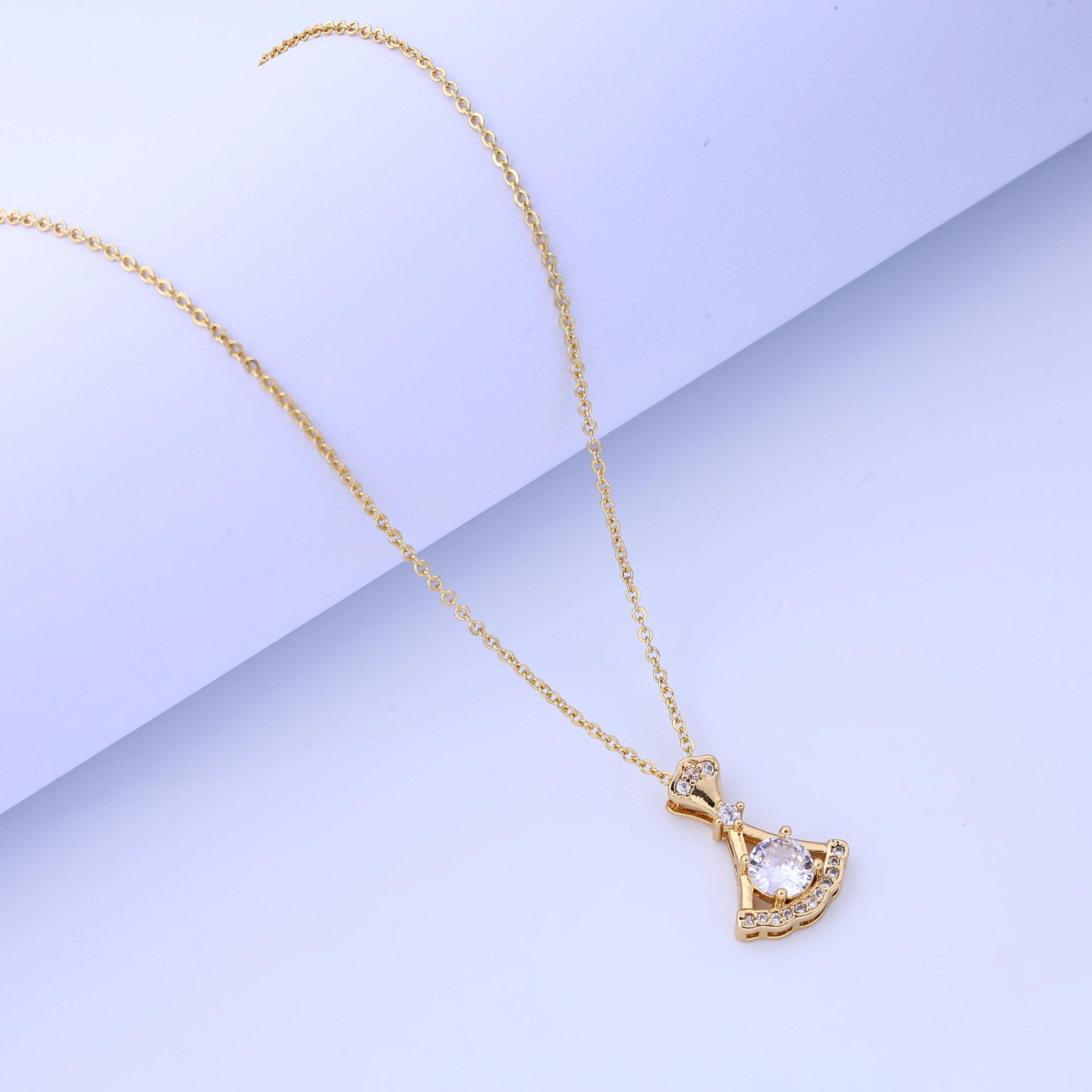 The new titanium steel necklace does not fade, women's summer sense of luxury, niche Internet celebrity pendant, versatile, ligh - You Offer