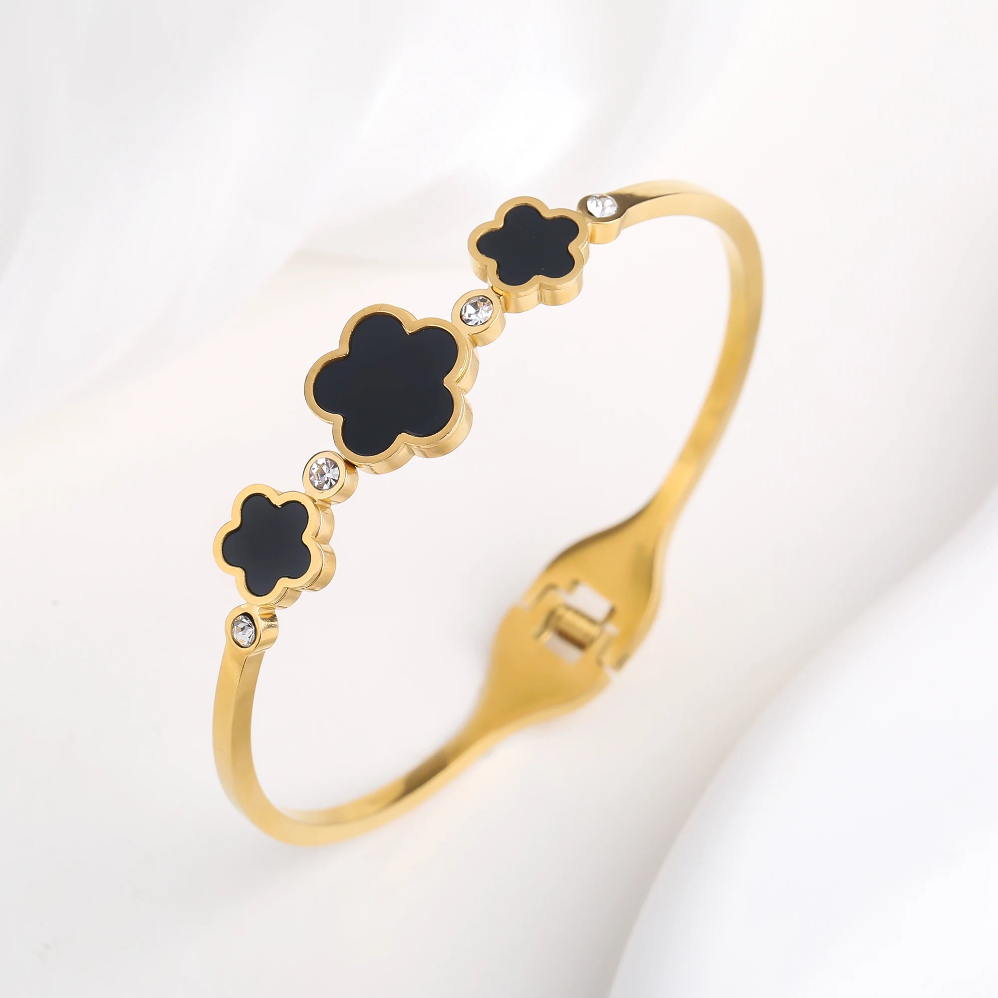 Simple Stainless Steel White Shell Five Leaf Flower Bangle Classic Clover Wrist Jewelry Luxury for Woman Party Jewelry Gift - You Offer