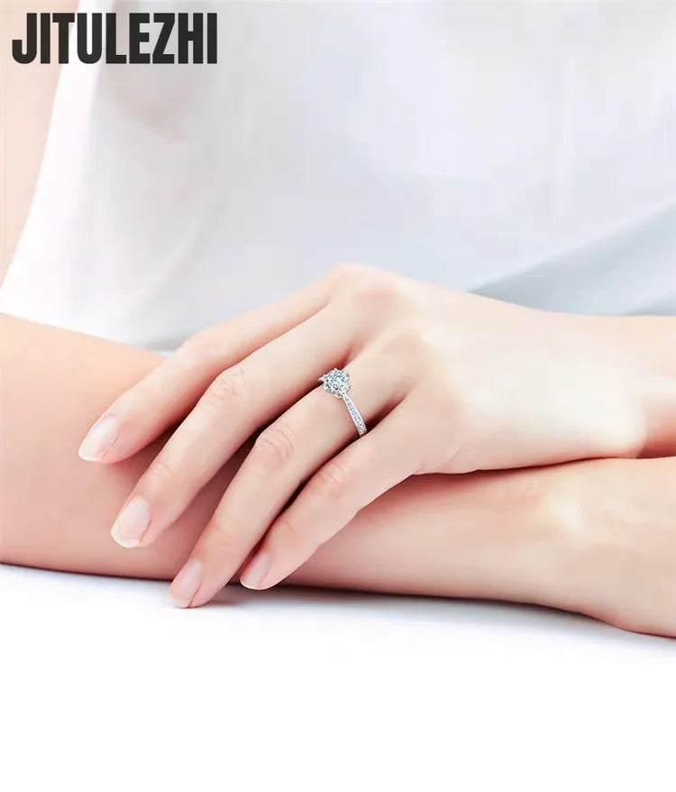 Hot Luxury Crystal 925 Sterling Silver Diamond Ring For Woman Beautiful Moissanite Ring Fashion Noble Wedding Party Jewelry - You Offer