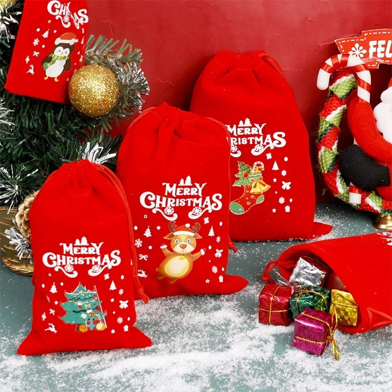 Christmas Drawstring Bags Velvet Cartoon Santa Claus Snowman Candy Snakcs Gifts Bags for Xmas Tree Party Home Packaging Pouches